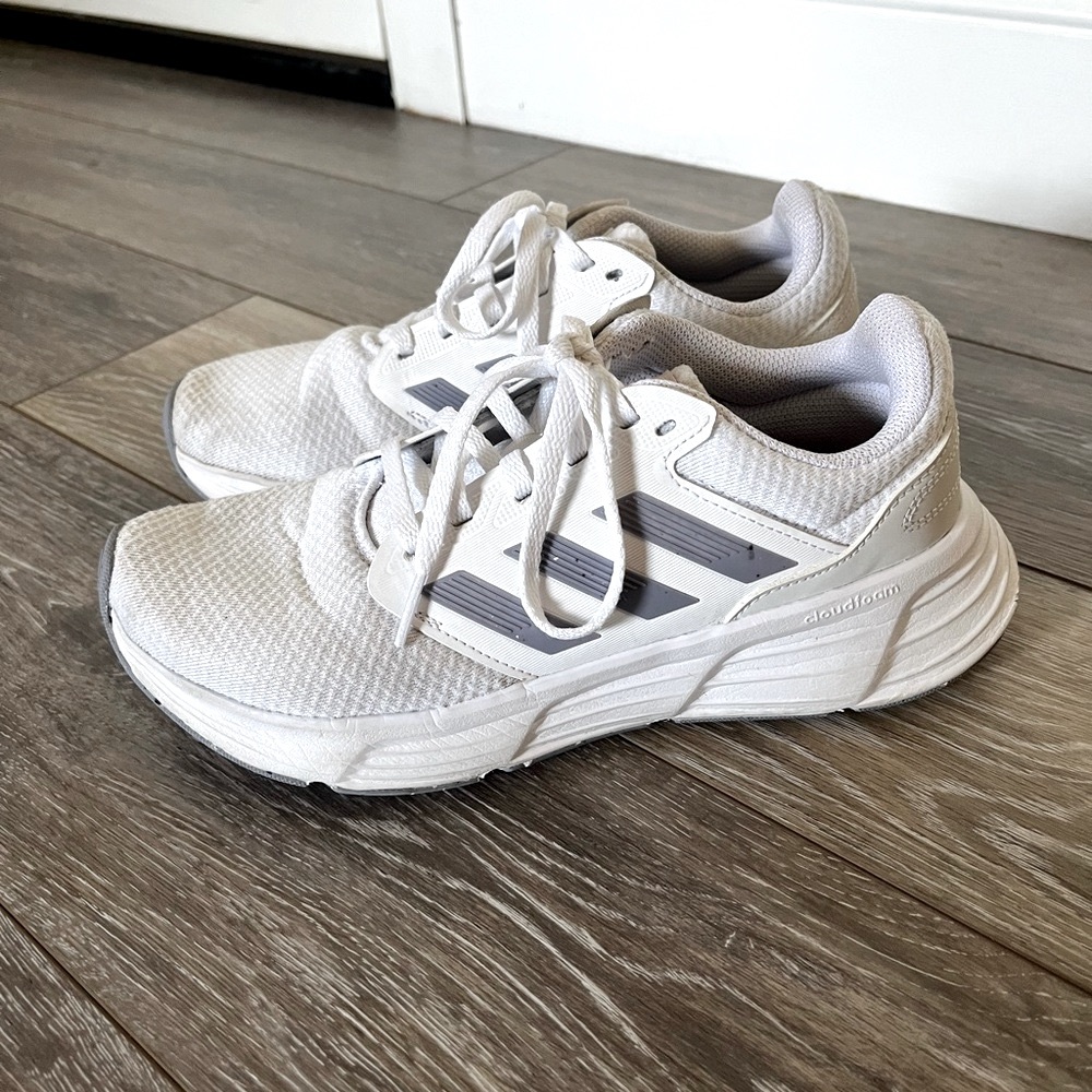 Adidas Galaxy 6 Shoes Women’s 9 - Picture 2 of 10